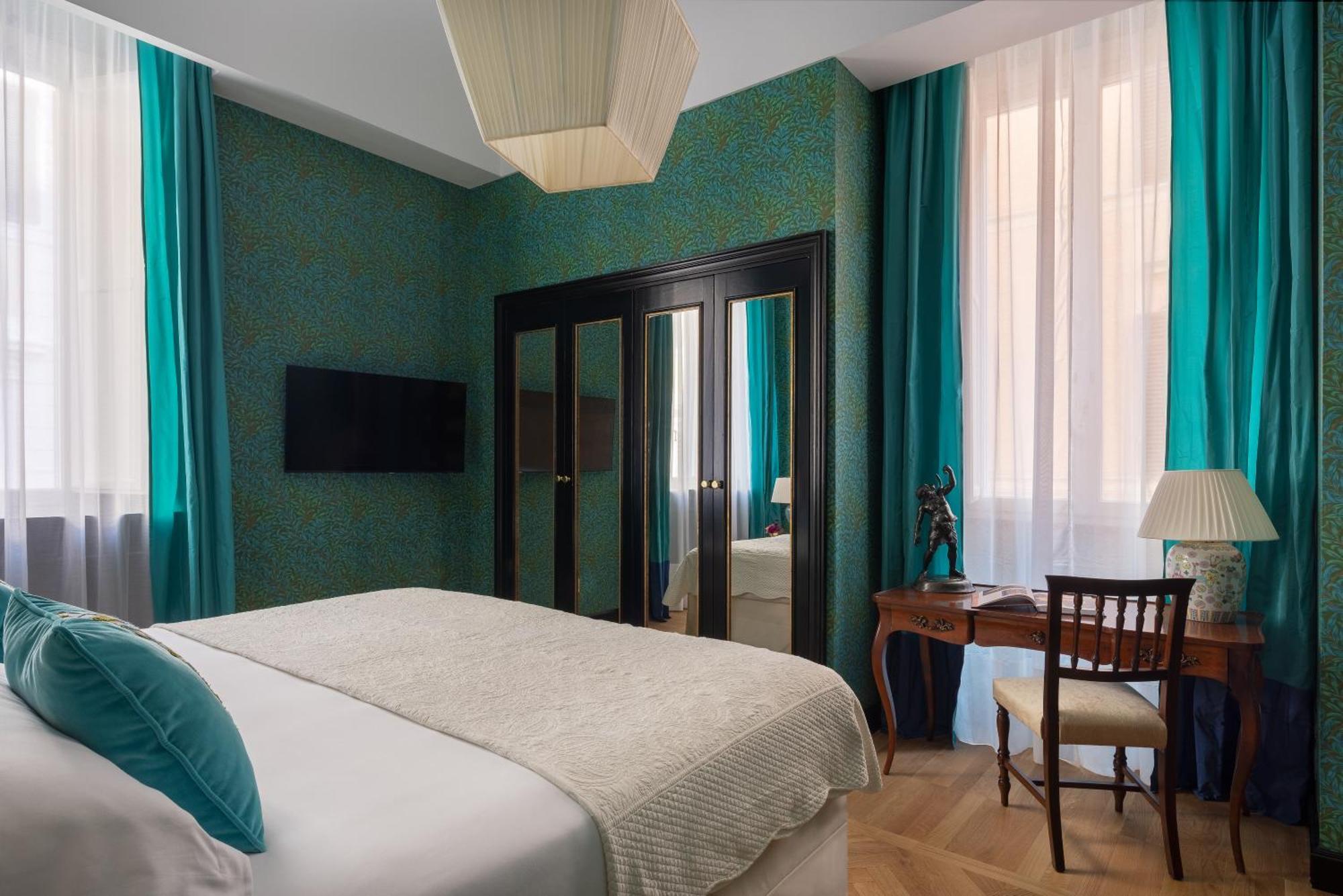 Hotel D’inghilterra – Starhotels Collezione 5*